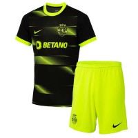 Sporting CP Udebanesæt Børn 2022-23 Kortærmet (+ Korte bukser)